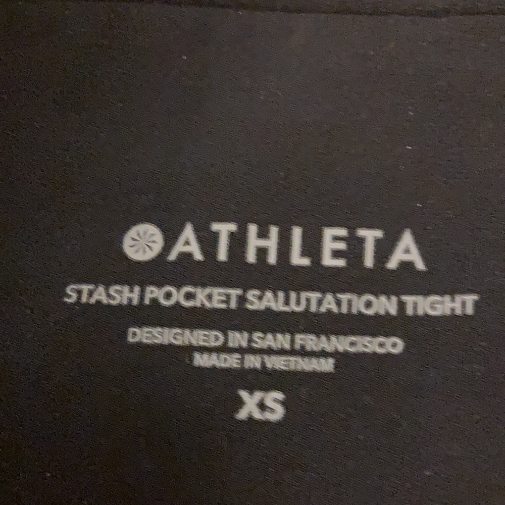 Athleta Stash Pocket Salutation Tight Black - Picture 2 of 7